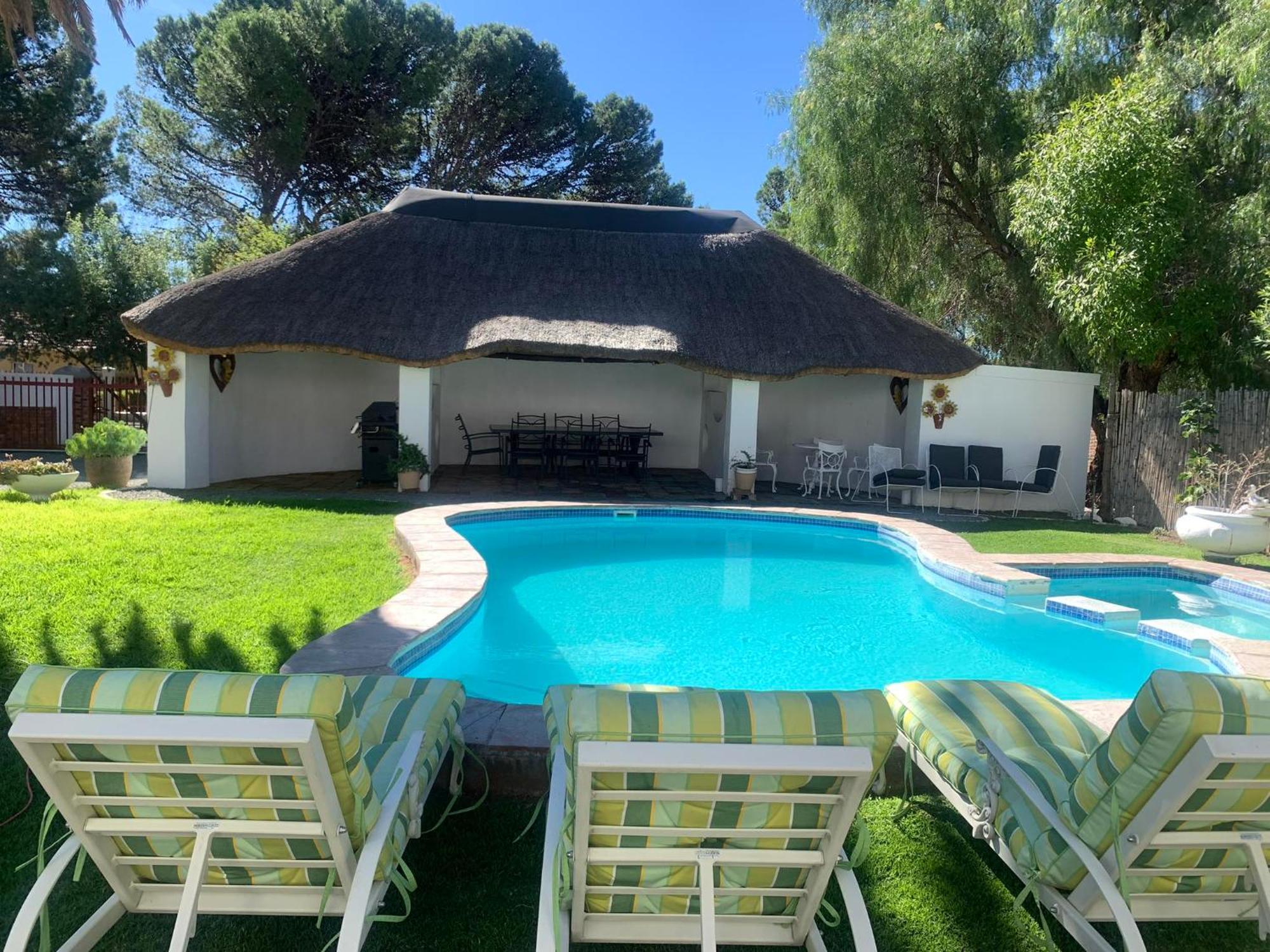 Victoria Oaks Guesthouse Victoria West Luaran gambar