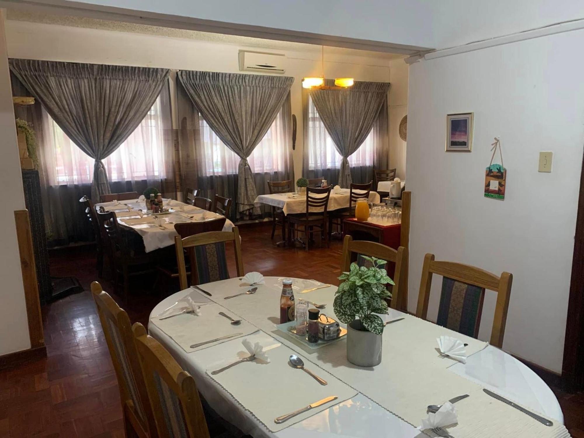 Victoria Oaks Guesthouse Victoria West Luaran gambar